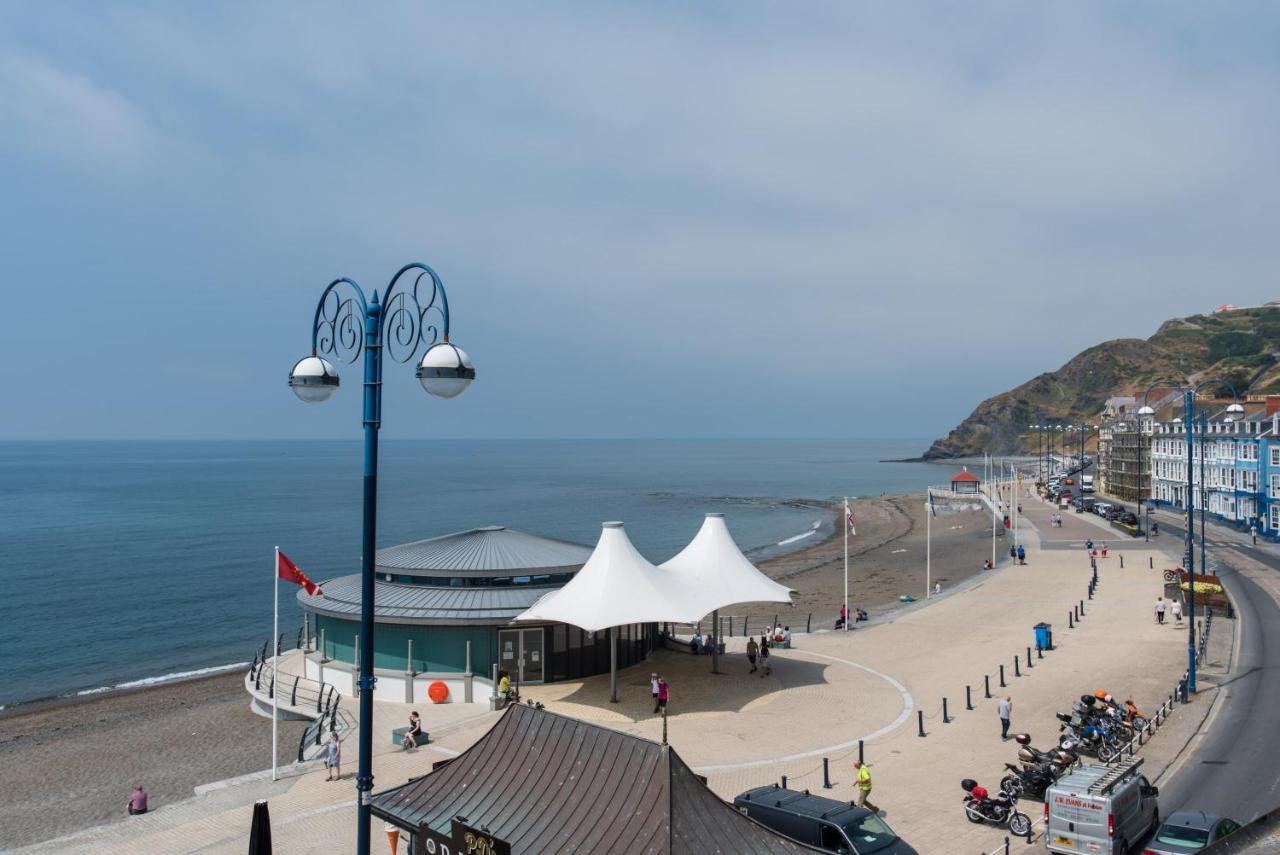 Starling View Boutique Stunning Seafront View Apartment Aberystwyth Luaran gambar